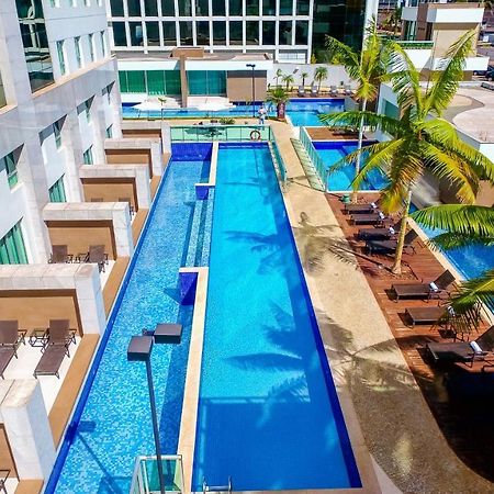 Jade Hotel Brasília Exteriér fotografie The swimming pool at the hotel