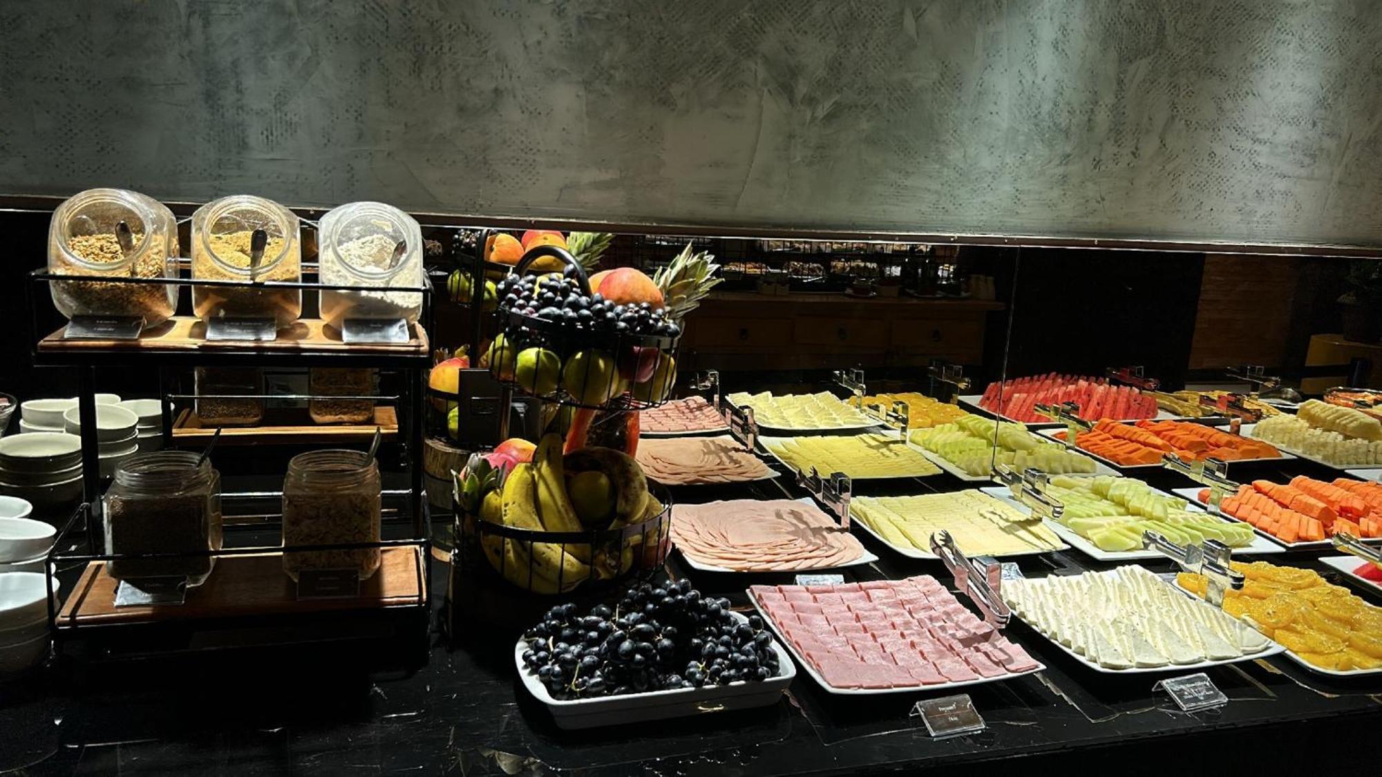 Jade Hotel Brasília Candangolandia Exteriér fotografie A buffet at a hotel